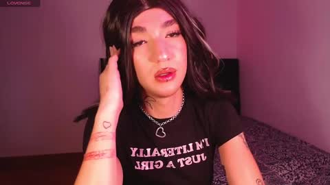 Snapshot of mikee_g chatting on 01.16.25 ZARA BLARE online show from 01.16.25