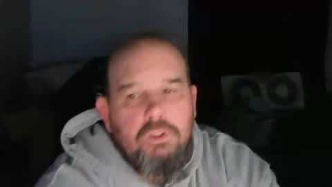 Snapshot of mikeloudog chatting on 02.15.26 smallpp online show from 02.15.26
