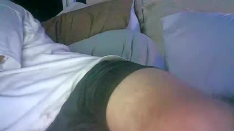 Snapshot of mikemike11k chatting on 12.31.24 mikemike11k online show from 12.31.24