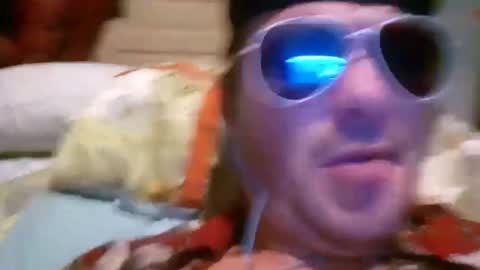 Snapshot of mikemike11k chatting on 02.02.25 mikemike11k online show from 02.02.25