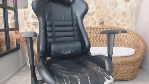 MIKE PARK  online show from 09.26.25