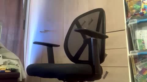 Snapshot of miker1239 chatting on 10.05.25 miker1239 online show from 10.05.25