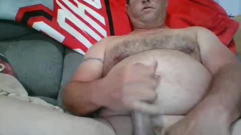 Snapshot of mikes6inch chatting on 10.16.25 mikes6inch online show from 10.16.25