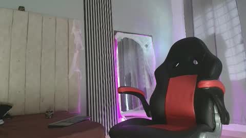 mikey_banji online show from 10.08.25