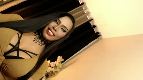 Mistress MikeyAlawi online show from 02.24.25