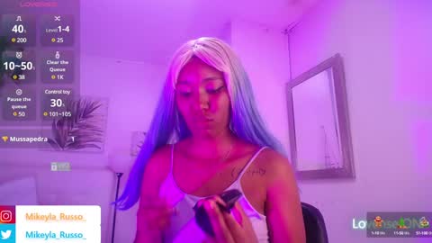 Snapshot of mikeyla_russo_ chatting on 01.02.25 Mikeyla online show from 01.02.25