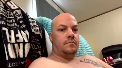 mikeylikesit2222 online show from 12.31.24