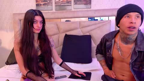 Mike  Sara online show from 12.01.25