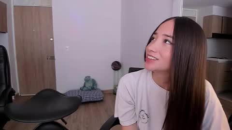 VIOLETAMIKE online show from 09.23.25