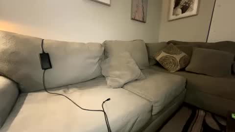 mikeywhite123 online show from 10.31.25