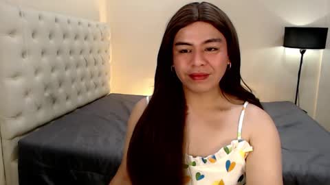 Theresa Luna online show from 01.27.25