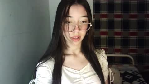 Snapshot of mikhaela_ chatting on 10.25.25 Mikhaela online show from 10.25.25