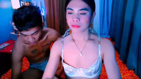 Snapshot of mikhayla_and_zeus_room chatting on 02.19.25 Mikhayla and Zeus online show from 02.19.25