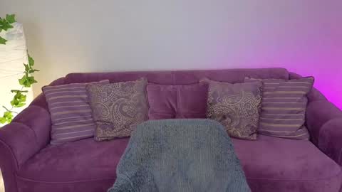 Snapshot of miki_miki_cutie chatting on 01.14.25 Mikki online show from 01.14.25