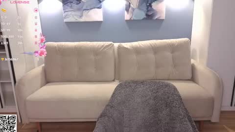 Snapshot of miki_miki_cutie chatting on 03.06.25 Mikki online show from 03.06.25