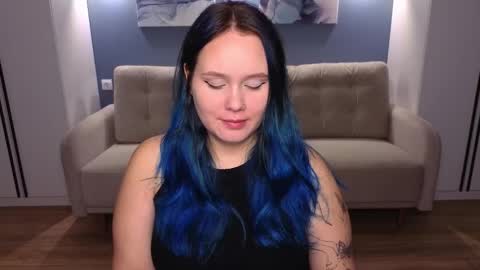 Snapshot of miki_miki_cutie chatting on 09.14.25 Mikki online show from 09.14.25