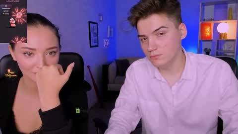 Snapshot of miki_nikki chatting on 11.06.25 Miki online show from 11.06.25