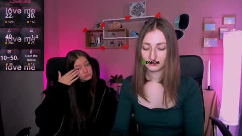 Snapshot of miki_nikki chatting on 02.10.26 Miki online show from 02.10.26