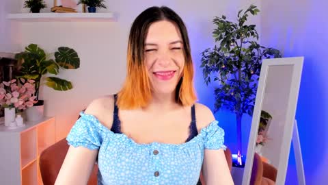 mikka_blush online show from 12.20.24