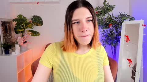 mikka_blush online show from 12.25.24
