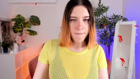 mikka_blush online show from 12.25.24