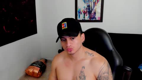 MIKKE online show from 10.10.25