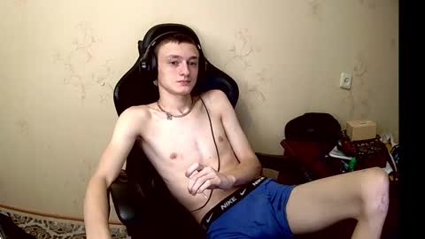 MikkiForus online show from 09.10.25