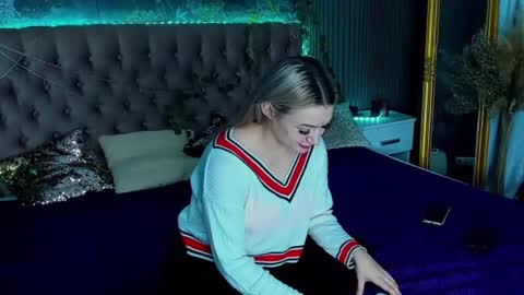 MikkiShows online show from 03.03.25