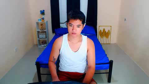 Snapshot of mikoanderson chatting on 10.09.25 mikoanderson online show from 10.09.25