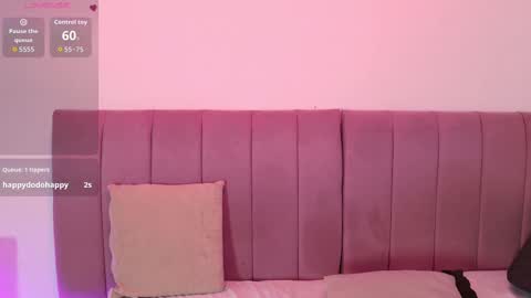 Snapshot of mikoto_urab chatting on 09.15.25 Mikoto Urb online show from 09.15.25