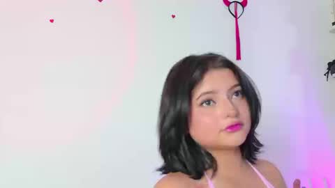 Snapshot of mikoto_urab chatting on 09.25.25 Mikoto Urb online show from 09.25.25