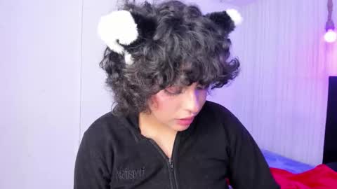   miku katsuragi  online show from 12.23.25