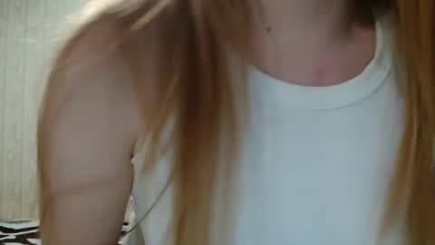 miku_sanders2 online show from 02.06.25