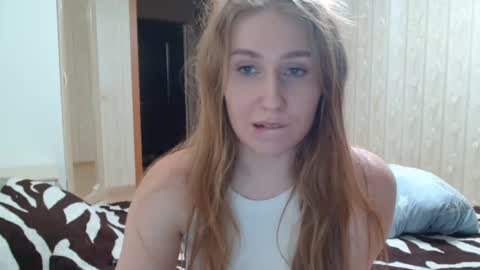 miku_sanders2 online show from 02.12.25