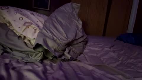 Snapshot of mil8207 chatting on 09.14.25 mil8207 online show from 09.14.25