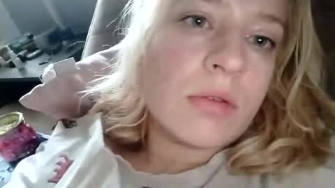 Mila 420 online show from 11.25.25