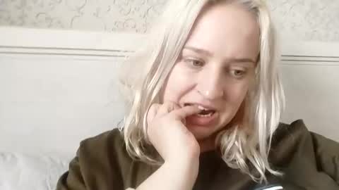 Snapshot of mila_420 chatting on 05.08.26 Mila 420 online show from 05.08.26
