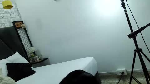 mila_adamss online show from 12.23.24
