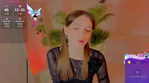 Snapshot of mila_blis chatting on 02.26.26 Mila online show from 02.26.26