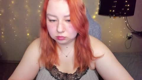 Mila shy sensual person  online show from 12.15.25