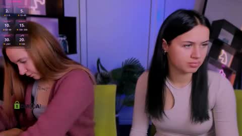 mila_glow online show from 10.04.25