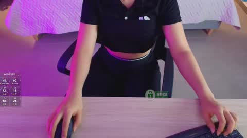 Milena  online show from 12.02.25