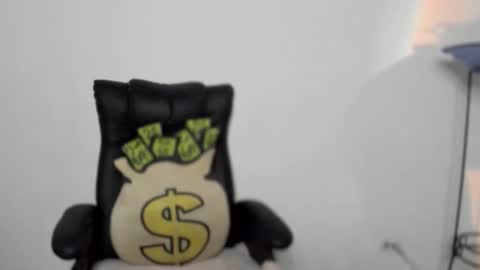 Camila online show from 04.10.26