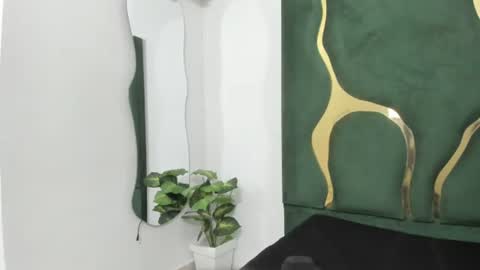 mila_petiteasm online show from 07.06.26