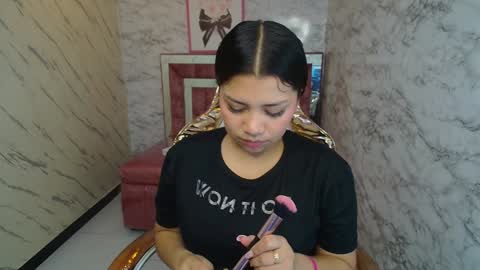 Mila  online show from 01.10.25