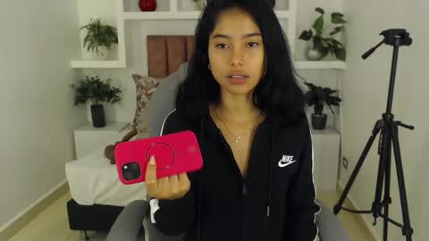 milaa_star online show from 02.07.26