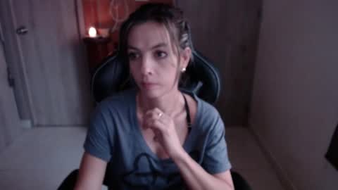milacoxx8819 online show from 02.03.25