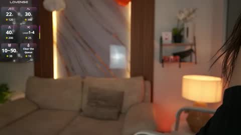 Snapshot of milacrave chatting on 10.25.25 milacrave online show from 10.25.25