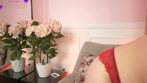 milacrave online show from 03.27.26