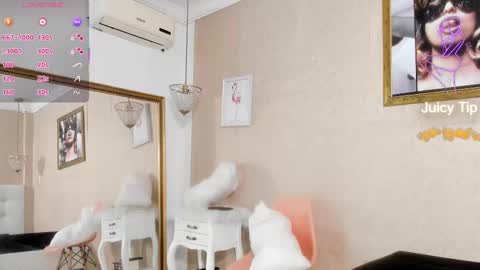 Snapshot of miladiosa chatting on 09.16.25 miladiosa online show from 09.16.25